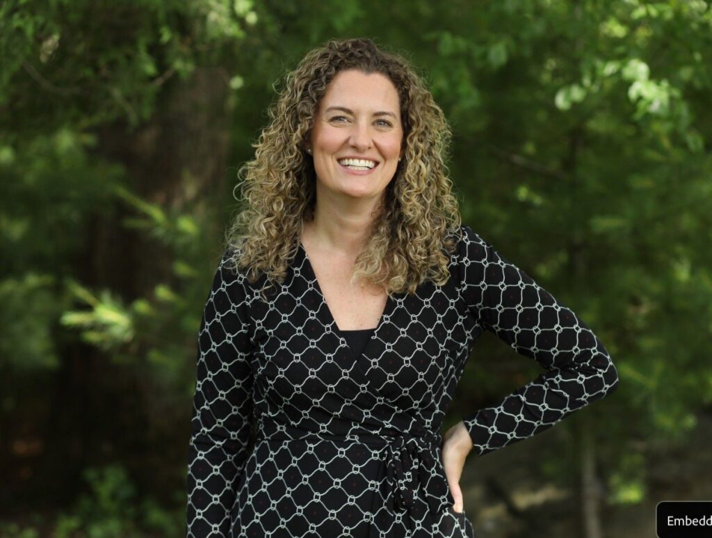 Erin West Earle